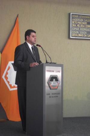 Algo novo no front! Presidente da Câmara de Divinópolis critica governo de Vladimir Azevedo (PSDB) vereador pastor paulo cesar